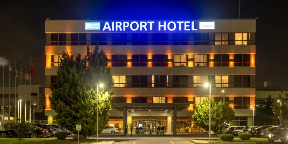 İSG Airport Hotel misafirlerine şehir konforunda havalimanı deneyimi sunuyor