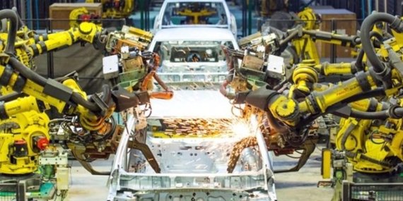2024 Otomotiv Sektörü Değerlendirmesi: Küresel Pazar ve Elektrikli Araçların Geleceği