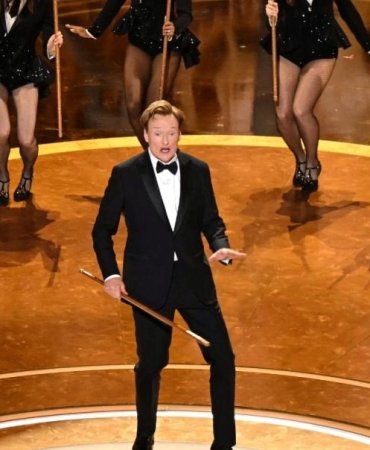 2026-oscar-odullerinin-sunucusu-aciklandi-bu-isim-sizi-sasirtacak-usrqdxgR.jpg
