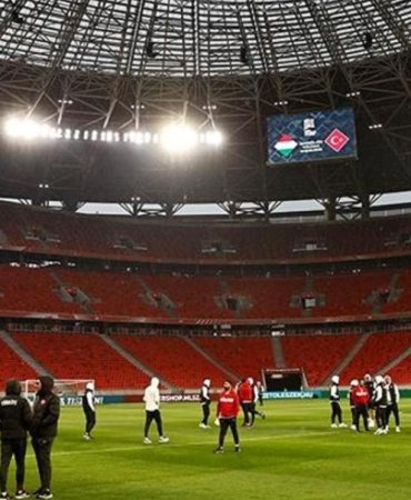 a-milliler-budapestede-sahaya-indi-macaristan-maci-oncesi-son-hazirliklar-jWZrAaKc.jpg