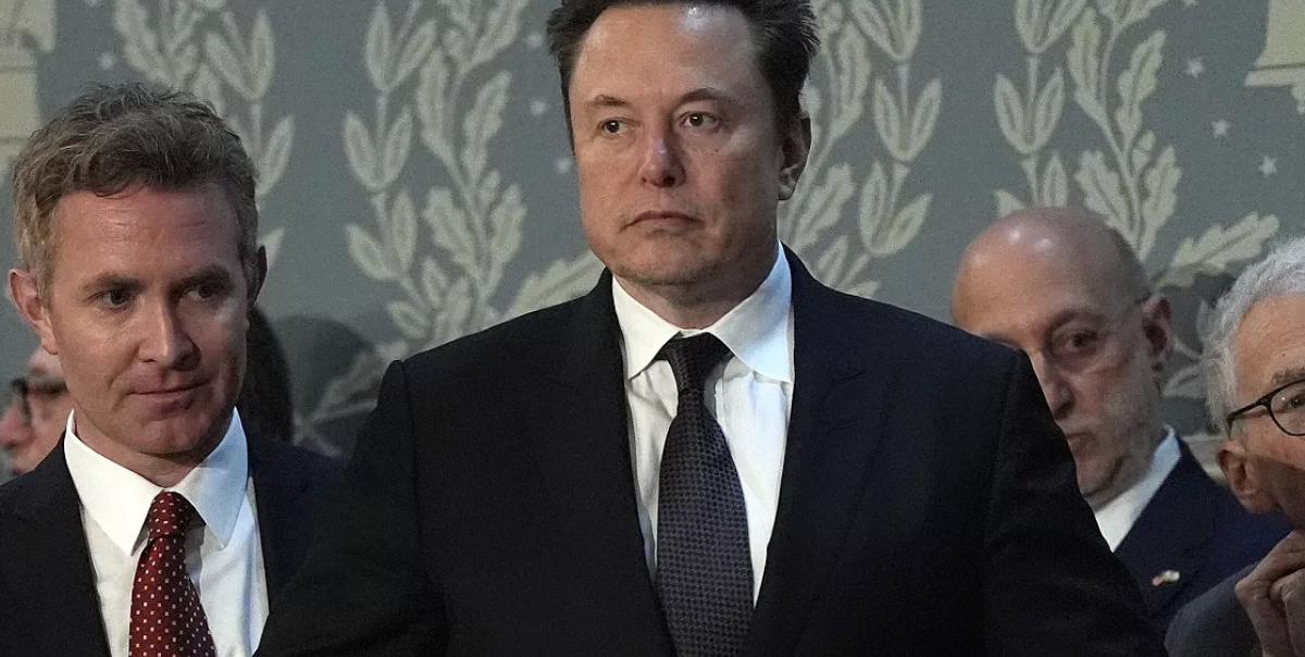 ABD’de Stablecoin Tartışması Kızışıyor: Demokratlar Musk ve Büyük Teknolojiye Karşı Çıkıyor 2 abdde-stablecoin-tartismasi-kizisiyor-demokratlar-musk-ve-buyuk-teknolojiye-karsi-cikiyor-u1CcKTGb.jpg
