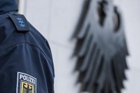Almanya'da Dehşet Anları: Araç Kalabalığa Daldı, Yaralıların Sayısı Korkunç! 1 almanyada-dehset-anlari-arac-kalabaliga-daldi-yaralilarin-sayisi-korkunc-AReRAOvb.jpg