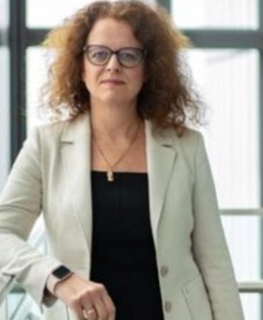 AMB Üyesi Schnabel'den Şok Faiz Açıklaması: Ekonomiyi Sarsacak İpuçları! 9 amb-uyesi-schnabelden-sok-faiz-aciklamasi-ekonomiyi-sarsacak-ipuclari-i5IsiIsj.jpg