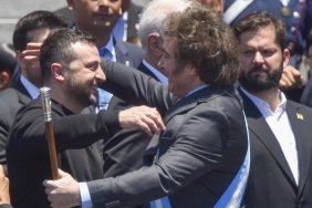 Beyaz Saray'daki Tarihi Çatışmanın Ardından Zelenskiy'e Arjantin'den Şok Darbe! 4 beyaz-saraydaki-tarihi-catismanin-ardindan-zelenskiye-arjantinden-sok-darbe-irY276Ta.jpg