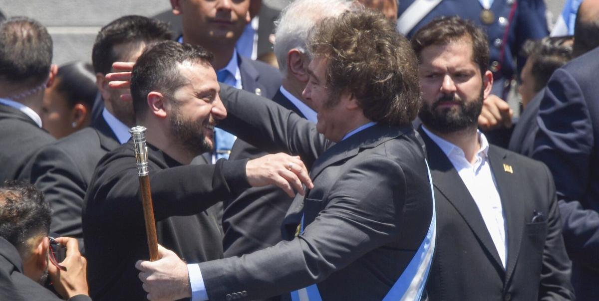 Beyaz Saray'daki Tarihi Çatışmanın Ardından Zelenskiy'e Arjantin'den Şok Darbe! 2 beyaz-saraydaki-tarihi-catismanin-ardindan-zelenskiye-arjantinden-sok-darbe-irY276Ta.jpg