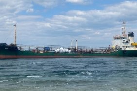 Çanakkale Boğazı'nda Karaya Oturan Tanker Başarıyla Kurtarıldı 3 canakkale-bogazinda-karaya-oturan-tanker-basariyla-kurtarildi-YMqeGQeH.jpg