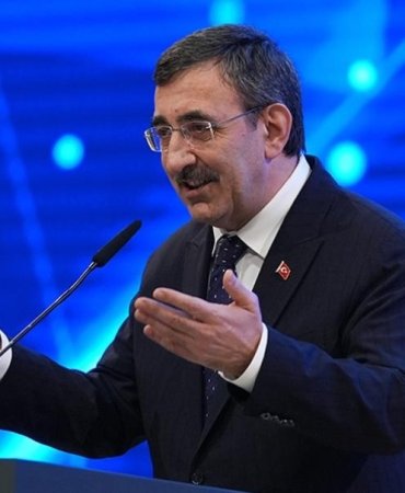 Cevdet Yılmaz’dan ekonomi mesajı: “Temellerimiz güçlü, enflasyon düşüşte” 4 cevdet-yilmazdan-ekonomi-mesaji-temellerimiz-guclu-enflasyon-dususte-ahDOIFpN.jpg