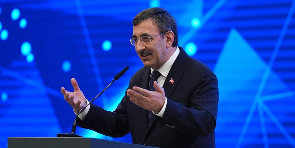 Cevdet Yılmaz’dan ekonomi mesajı: “Temellerimiz güçlü, enflasyon düşüşte” 2 cevdet-yilmazdan-ekonomi-mesaji-temellerimiz-guclu-enflasyon-dususte-ahDOIFpN.jpg