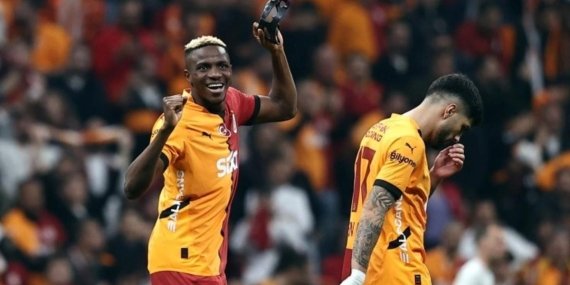 Chelsea’nin Radarındaki Osimhen’e Övgü: “Gol Atma İçgüdüsüyle Fark Yaratır”