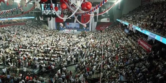 CHP’de Olağanüstü Kurultay Kararı: Özgür Özel Adaylığını Açıkladı, YSK İddialarına Yalanlama Geldi