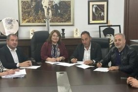 Didim Belediyesi'nde İşçilere Enflasyon Güvencesi! En Düşük Maaş 38 Bin TL Oldu 6 didim-belediyesinde-iscilere-enflasyon-guvencesi-en-dusuk-maas-38-bin-tl-oldu-Hw9QAgEz.jpg