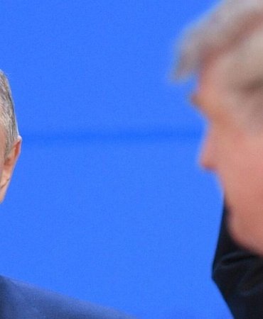 Dünya Siyasetinde Şok Gelişme: Putin ve Trump Yarın Telefon İle Tarih Yazacak! 4 dunya-siyasetinde-sok-gelisme-putin-ve-trump-yarin-telefon-ile-tarih-yazacak-awcksaYN.jpg