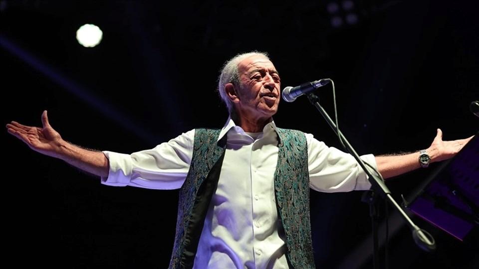 Edip Akbayram'ın Halil Ergün İçin Kural Bozduğu Son Röportajı Gün Yüzüne Çıktı 1 Yazları Avanos'ta Geçiriyoruz
