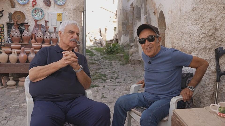 Edip Akbayram'ın Halil Ergün İçin Kural Bozduğu Son Röportajı Gün Yüzüne Çıktı 3 Ödülleri ve Aile Hayatı