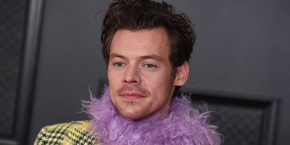Efsanevi Koşu: Harry Styles Maratonu 42 KM’yi 4 Saatin Altında Tamamlayarak Yıldızların Gösterisine İmza Attı!