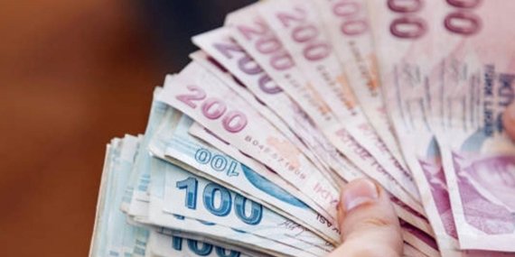 Emeklilere Bayram İkramiyesi Zammı: 2025’de Ödemeler Ne Zaman Yapılacak?