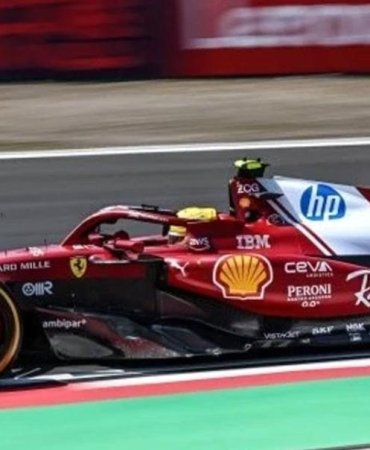 Ferrari'den Sürpriz Geri Dönüş: Sprint Sıralama Yarışında Pole Pozisyonu Hamilton ve Ferrari’nin! 2 ferrariden-surpriz-geri-donus-sprint-siralama-yarisinda-pole-pozisyonu-hamilton-ve-ferrarinin-vO4Uxmu5.jpg