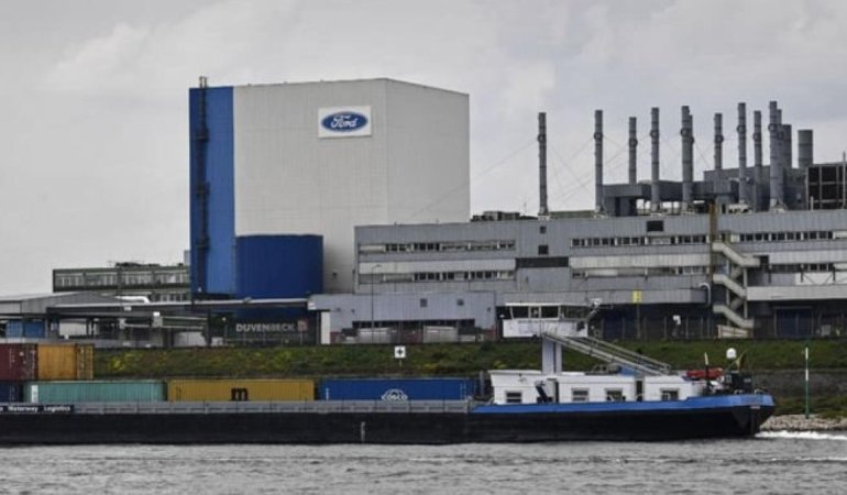 Ford Almanya Birimi İçin Büyük Destek: Yeni Yatırımlar Yolda! 1 ford-almanya-birimi-icin-buyuk-destek-yeni-yatirimlar-yolda-cvBP6DUa.jpg