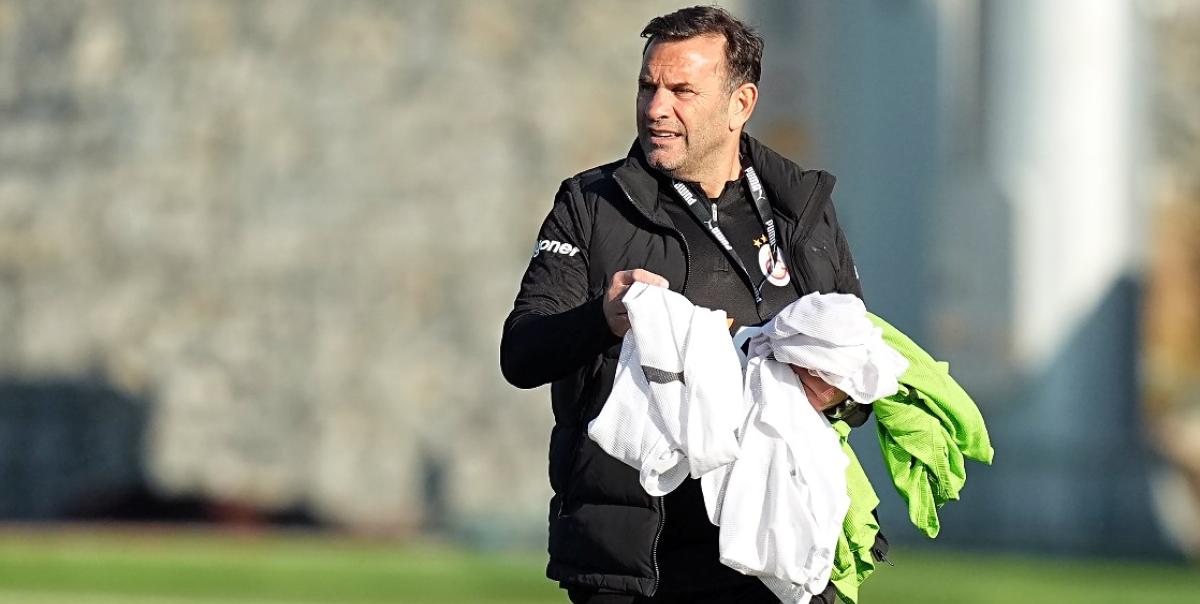 Galatasaray, Beşiktaş Derbisi İçin Hazırlıklarını Sürdürüyor 2 galatasaray-besiktas-derbisi-icin-hazirliklarini-surduruyor-OHJumVMt.jpg
