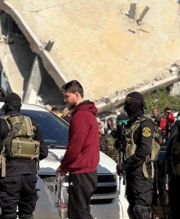 Gazze Şeridi'nde Barış Umutları Yeniden Alevleniyor: Esirler İçin 60 Günlük Ateşkes Müzakereleri Başladı! 5 gazze-seridinde-baris-umutlari-yeniden-alevleniyor-esirler-icin-60-gunluk-ateskes-muzakereleri-basladi-sTQhtRZC.jpg