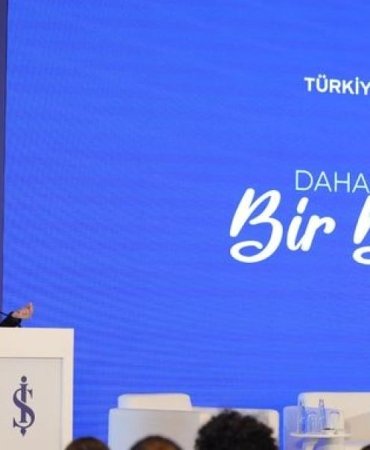 Geleceği Aydınlatan Güç: Kadınlar, "Daha Eşitlikçi Bir Dünya" İçin Bir Araya Geliyor! 3 gelecegi-aydinlatan-guc-kadinlar-daha-esitlikci-bir-dunya-icin-bir-araya-geliyor-C4Wcx5Yc.jpg