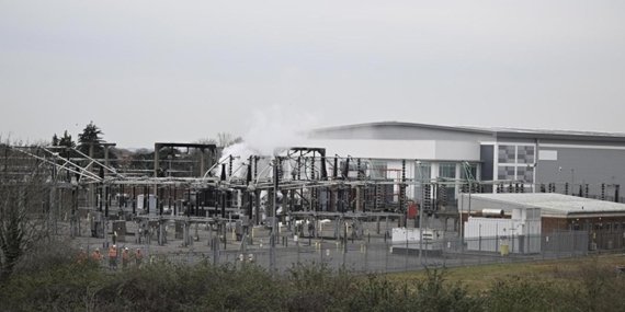 Heathrow Havalimanı’ndan Uçuşlara Kısmi Başlangıç