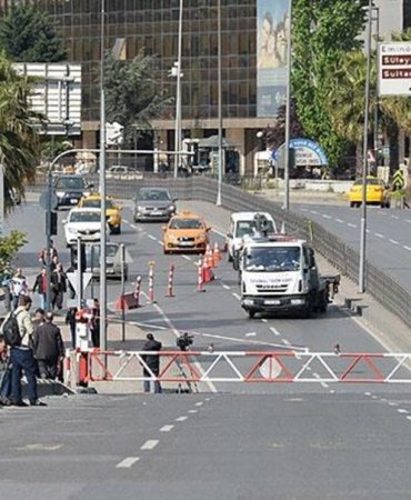 ibb-baskani-ekrem-imamoglu-hakkinda-sorusturma-baslatildi-gosterilere-yasak-geldi-jZaE31u9.jpg