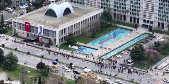 İBB Soruşturmasında İlk Karar Açıklandı: Aralarında Üst Düzey İsimlerin de Olduğu 20 Kişi Tutuklandı