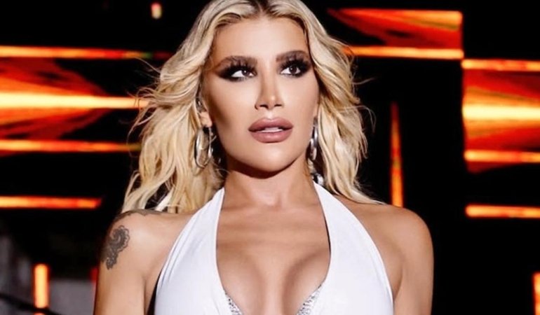 İrem Derici'nin Şaşırtan Nöbet Krizi 1 irem-dericinin-sasirtan-nobet-krizi-JajSWL1q.jpg