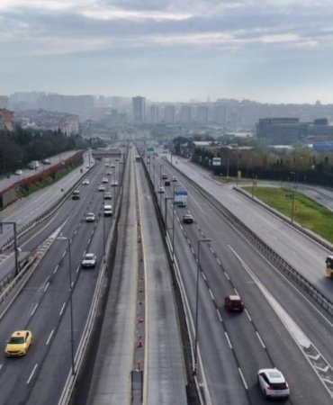 İstanbul’da Bayram Sürprizi: Trafik Yoğunluğu Yüzde 6’ya Düştü, Yollar Boş Kaldı 8 istanbulda-bayram-surprizi-trafik-yogunlugu-yuzde-6ya-dustu-yollar-bos-kaldi-jsyqRkrI.jpg