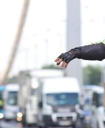 İstanbul’da bugün saat 16.00’dan itibaren trafiğe kapatılacak yollar açıklandı 8 istanbulda-bugun-saat-1600dan-itibaren-trafige-kapatilacak-yollar-aciklandi-X1K3SUC8.jpg