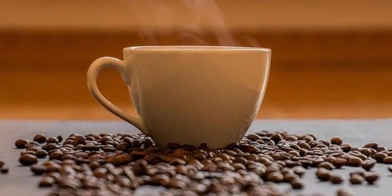 Kanada’nın Kahve Devrimi: Americano’yu Gururla ‘Canadiano’ İle Taçlandırıyoruz!