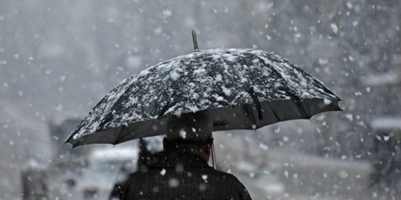 Kayseri’de Yoğun Kar ve Buzlanma Nedeniyle Eğitime 1 Gün Ara Verildi