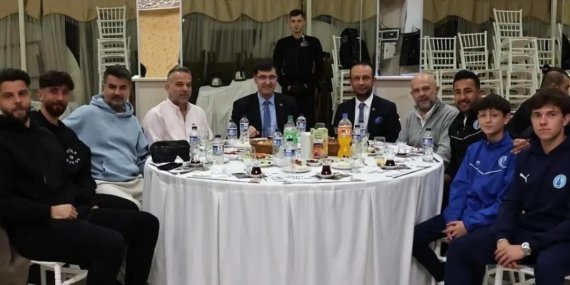 Kütahya Belediye Başkanı Eyüp Kahveci, Kütahyasporlu Sporcularla İftarda Buluştu