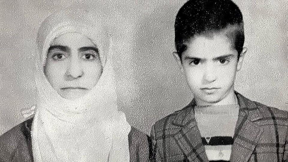 Mahsun Kırmızıgül'ün Kızı İçin Sakladığı Tarağı ve Anne Özlemi 1 Mahsun Kırmızıgül'ün Annesine Veda