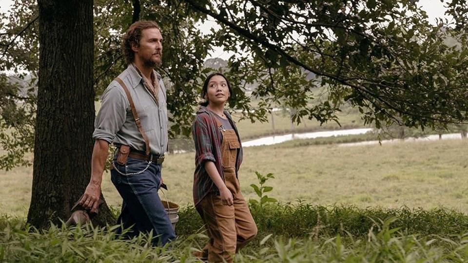 Matthew McConaughey'in Beyazperdeye Dönüşü: Uzun Süre Sonra Gözlerimizi Büyüleyecek Olan O Efsanevi Performans! 2 Matthew McConaughey'in Beyazperdeye Dönüşü: Uzun Süre Sonra Gözlerimizi Büyüleyecek Olan O Efsanevi Performans!