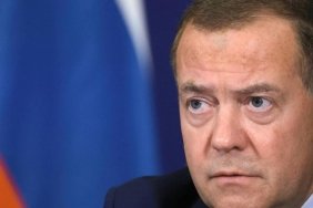 Medvedev'den Avrupa'ya Sert Çıkış: 'ABD'nin Vesayetine Muhtaç Huysuz Bir Yaşlı Kadın Gibi!' 4 medvedevden-avrupaya-sert-cikis-abdnin-vesayetine-muhtac-huysuz-bir-yasli-kadin-gibi-TdaOByqQ.jpg