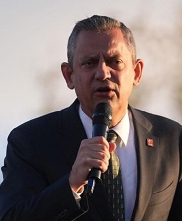 Özgür Özel’den Silivri ziyareti sonrası açıklama: Hukukun siyasete alet edilmemesi gerektiğini vurguladı 10 ozgur-ozelden-silivri-ziyareti-sonrasi-aciklama-hukukun-siyasete-alet-edilmemesi-gerektigini-vurguladi-gEgLVeAH.jpg