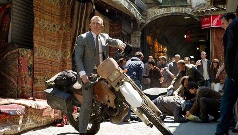 Pierce Brosnan'dan Şok Açıklama: Yeni James Bond'un İngiliz Olması Zorunlu mu? İşte Altında Yatan Gizem! 3 Pierce Brosnan'dan Şok Açıklama: Yeni James Bond'un İngiliz Olması Zorunlu mu? İşte Altında Yatan Gizem!