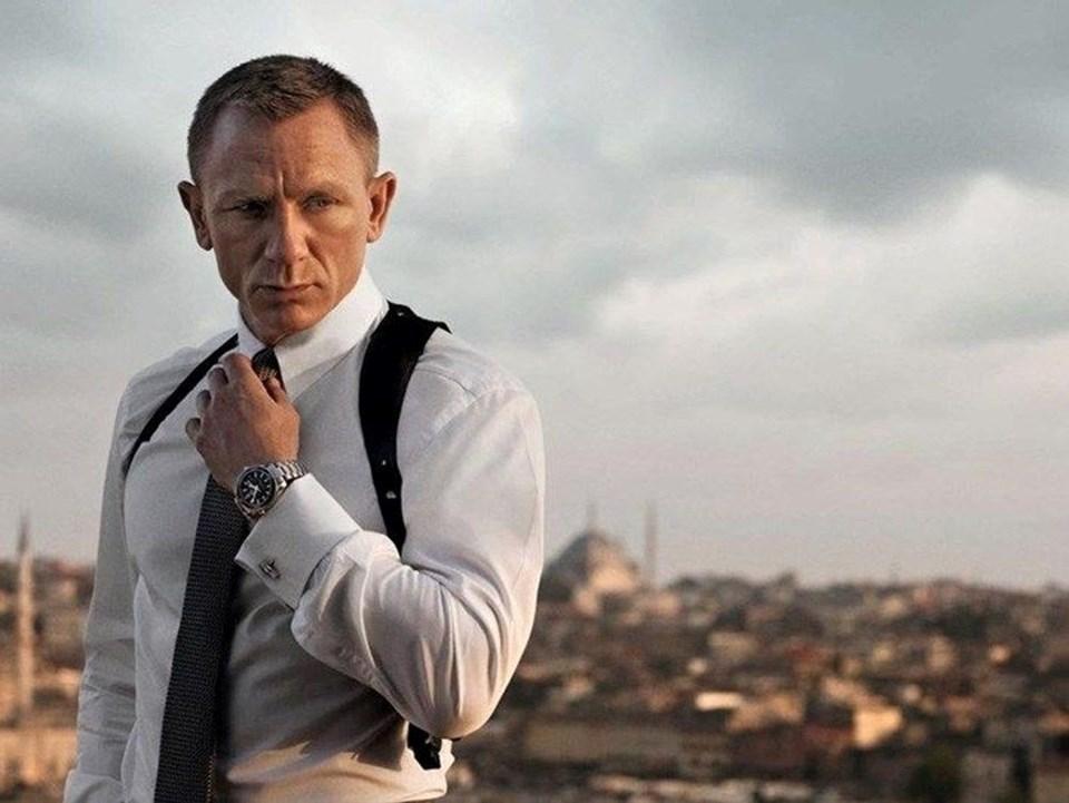Pierce Brosnan'dan Şok Açıklama: Yeni James Bond'un İngiliz Olması Zorunlu mu? İşte Altında Yatan Gizem! 1 James Bond'un Geleceği: Yeni Aktör Kim Olacak?