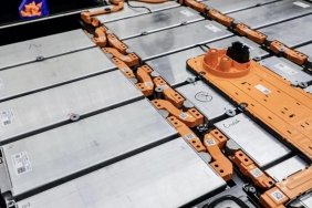 Porsche’den Sürdürülebilirlik Hamlesi: Eski Pillerle Yeni Nesil Elektrikli Araç Bataryaları 2 porscheden-surdurulebilirlik-hamlesi-eski-pillerle-yeni-nesil-elektrikli-arac-bataryalari-k3YUnVUt.jpg