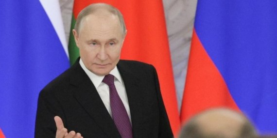 Putin: Kursk Bölgesi’nde Ukraynalı Güçler Tarih Yazacak Bozguna Uğratılıyor!