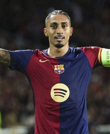raphinhadan-ballon-dor-ve-arjantine-mesaj-sahada-da-disinda-da-fark-atariz-vdL87eWB.jpg