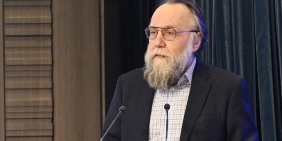 Rus Dehanın Kaleminden: Dugin, Trump’ın ABD’nin Derin Devletini Yok Etme Mücadelesini Açıkladı!