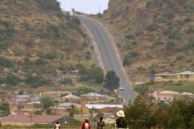 Saklı Cennet Lesotho: Hiç Duymadığınız 9 Gizemli Gerçek! 3 sakli-cennet-lesotho-hic-duymadiginiz-9-gizemli-gercek-Y2hfQUWF.jpg