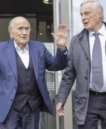 Sepp Blatter ve Michel Platini, ikinci kez yolsuzluk suçlamalarından beraat etti 9 sepp-blatter-ve-michel-platini-ikinci-kez-yolsuzluk-suclamalarindan-beraat-etti-4fqgScM6.jpg
