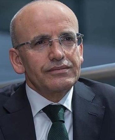 Şimşek’ten NDF Hamlesiyle İlgili Açıklama: Piyasalardaki Dalgalanmayı Azaltacak Adımlar Atılıyor 8 simsekten-ndf-hamlesiyle-ilgili-aciklama-piyasalardaki-dalgalanmayi-azaltacak-adimlar-atiliyor-H3116b94.jpg