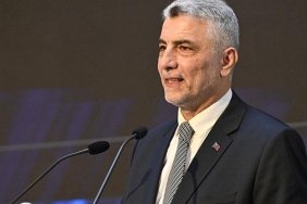 Ticaret Bakanı Ömer Bolat’tan Otomotiv Sektörüne Tam Destek Mesajı 6 ticaret-bakani-omer-bolattan-otomotiv-sektorune-tam-destek-mesaji-LgFWLfAV.jpg