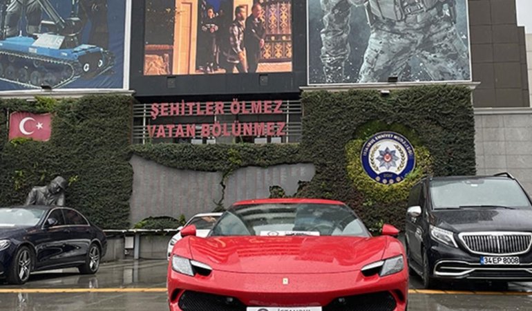 TMSF, Dilan ve Engin Polat’a Ait Lüks Araçları Açık İhaleyle Satışa Sunuyor 6 tmsf-dilan-ve-engin-polata-ait-luks-araclari-acik-ihaleyle-satisa-sunuyor-xspDi356.jpg