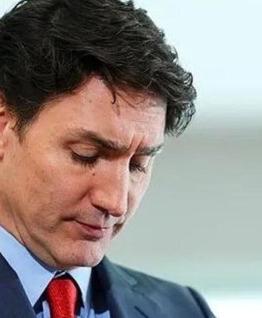 Trump'ın Şok Edici Telefon Görüşmesi: Trudeau'yu Ağlattı! 2 trumpin-sok-edici-telefon-gorusmesi-trudeauyu-aglatti-gjgVZ1FK.jpg